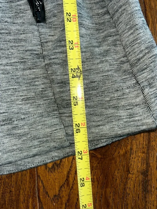 Champion: Heather Gray and Black Pullover Hoodie: Size Large - Picture 7 of 9